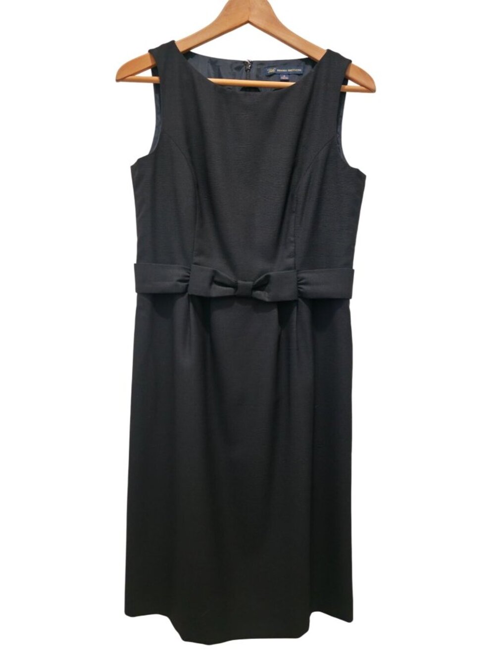 Brooks Brothers 346 Black Sleeveless Sheath Lined Dress With Bow Accent Size 4